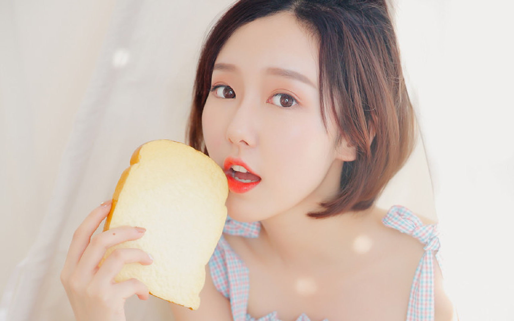 _湖人队领袖詹姆斯再度发威，带队胜出_，湖人官宣詹姆斯
