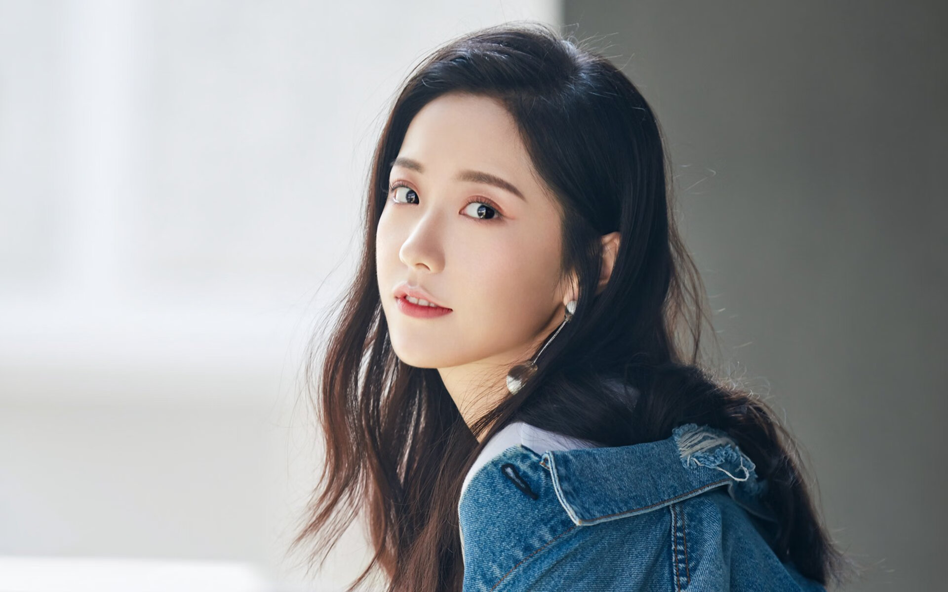 欧洲杯精彩集锦:战术、技术、效果一应俱全!,欧洲杯太精彩了