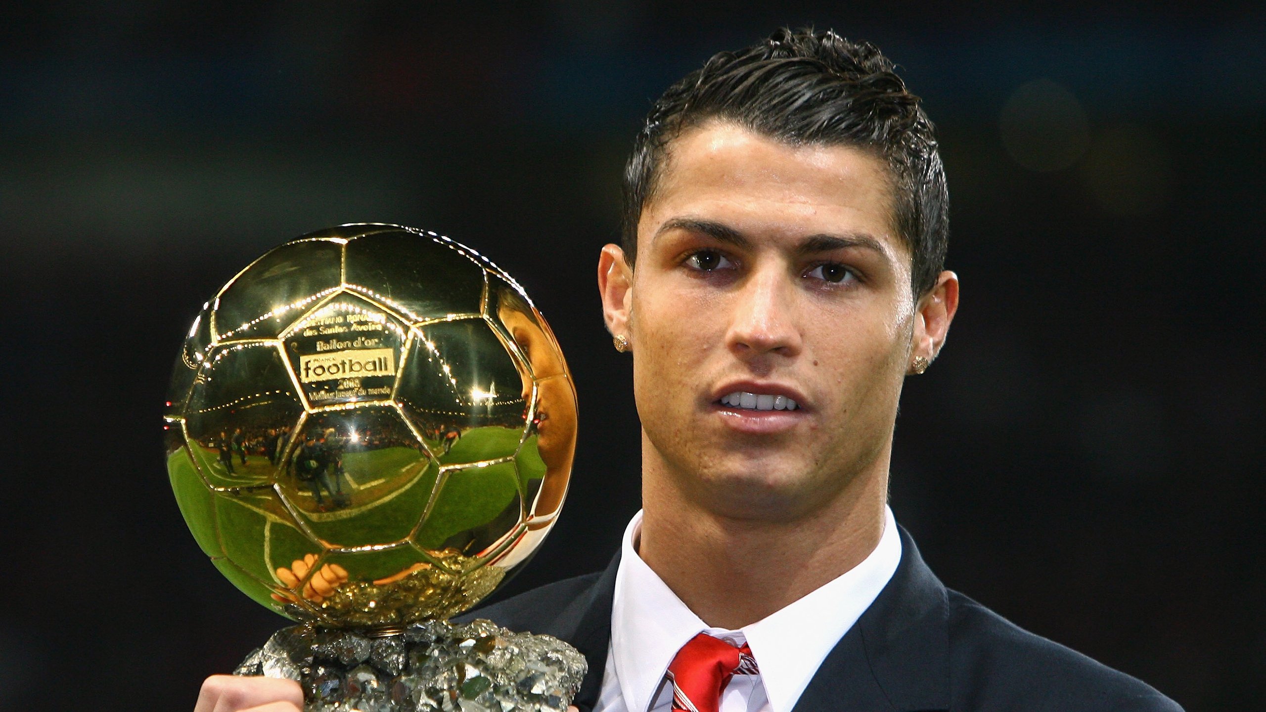 末尾保级大战：多支球队陷入“生死战”